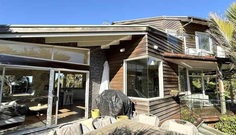 63 O'Brien Road, Lucas Heights