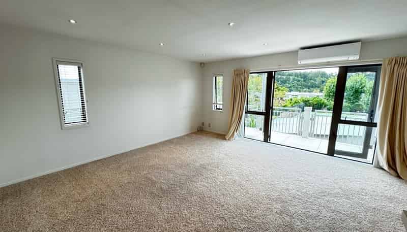 20/92 Bush Road, Albany