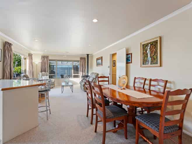 1 San Priamo Place, Paraparaumu Beach