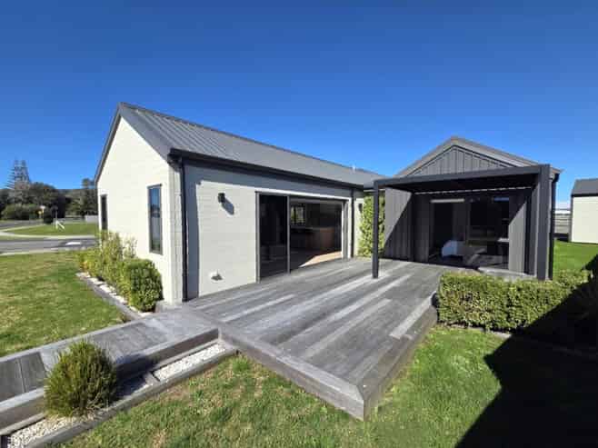 2 Motutere Drive, Matarangi