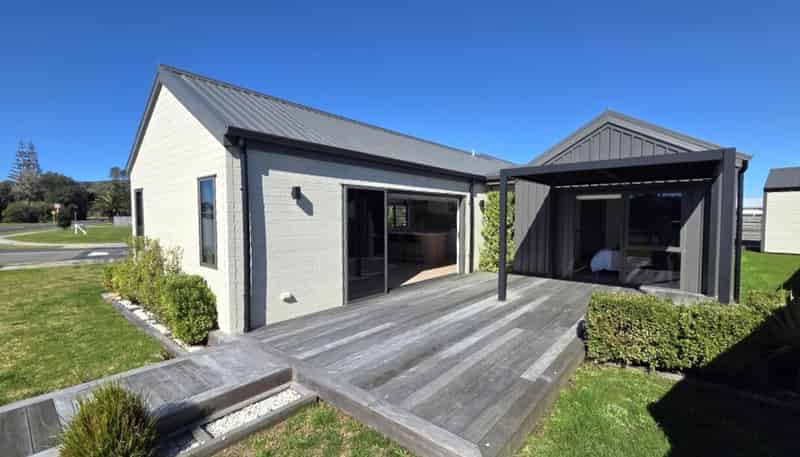 2 Motutere Drive, Matarangi