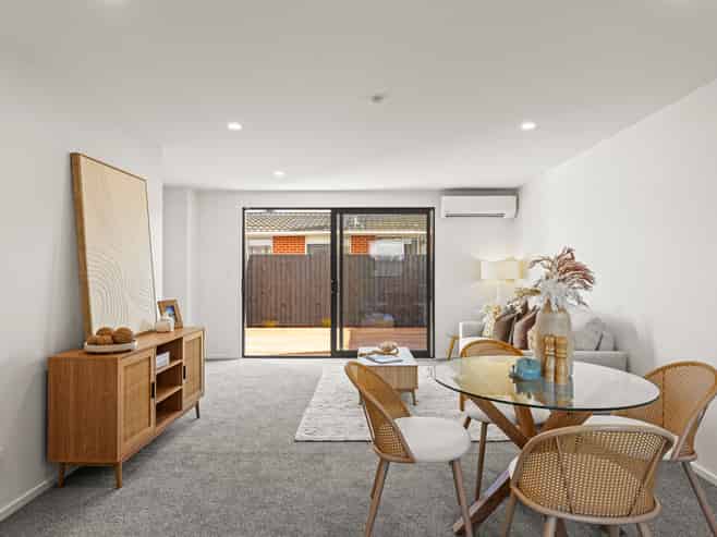 2, 3 & 4/41 Saxon Street, Linwood