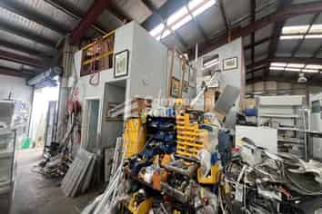 Vacant Posession Sale - Standalone Industrial