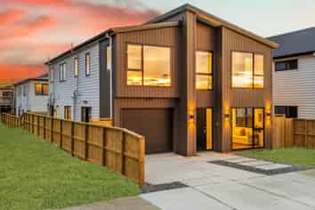 55  Derbyshire Lane, Karaka