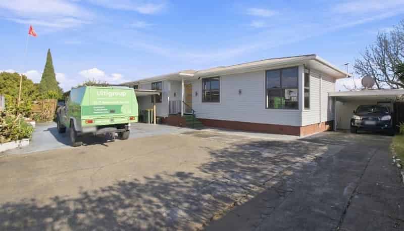 49 Landon Avenue, Mangere East