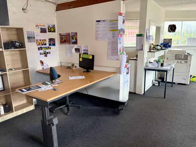 Secure Yard, Workshop & Office