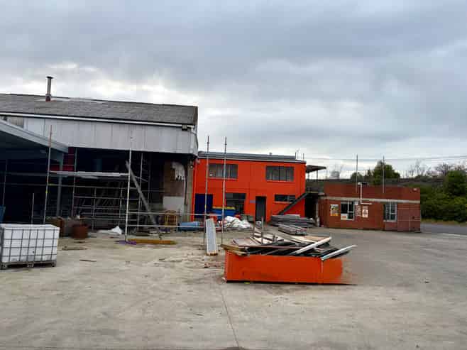 Secure Yard, Workshop & Office