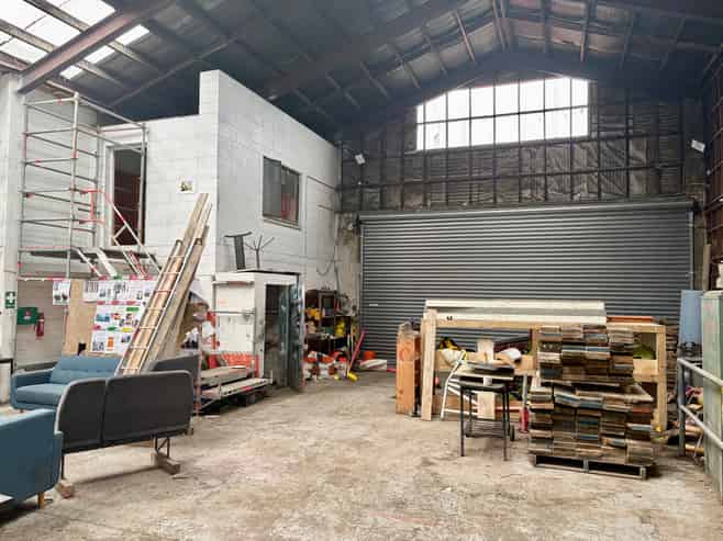 Secure Yard, Workshop & Office