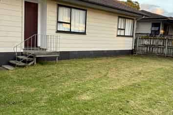 6 Glenlea Place, Flat Bush