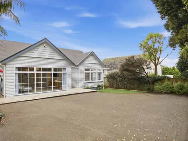16A Powell Street, Avondale