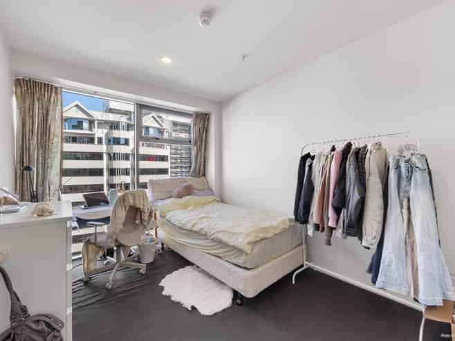 1106/2 Beach Road, Auckland Central