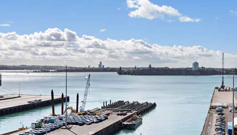 1106/2 Beach Road, Auckland Central