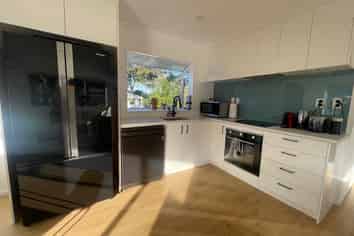 26A Saxon Street, Waterview