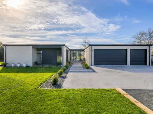378B Holland Road, Puketaha