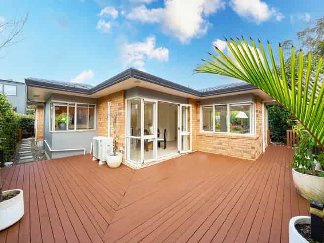 2/9 Alma Road, Milford