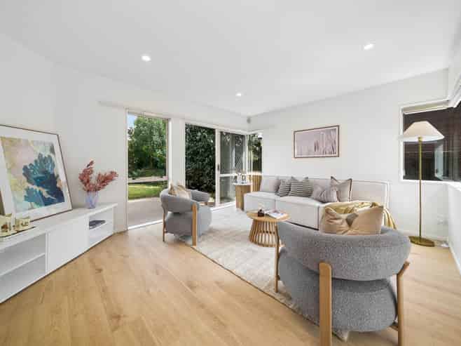 2/9 Alma Road, Milford