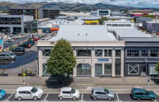 294m2* North Facing CBD Offices