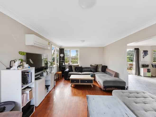 27 Pandora Place, Pakuranga