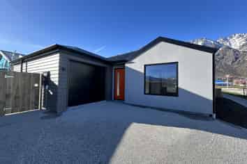 2 Rushland Road, Jacks Point