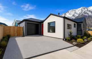 2 Rushland Road, Jacks Point