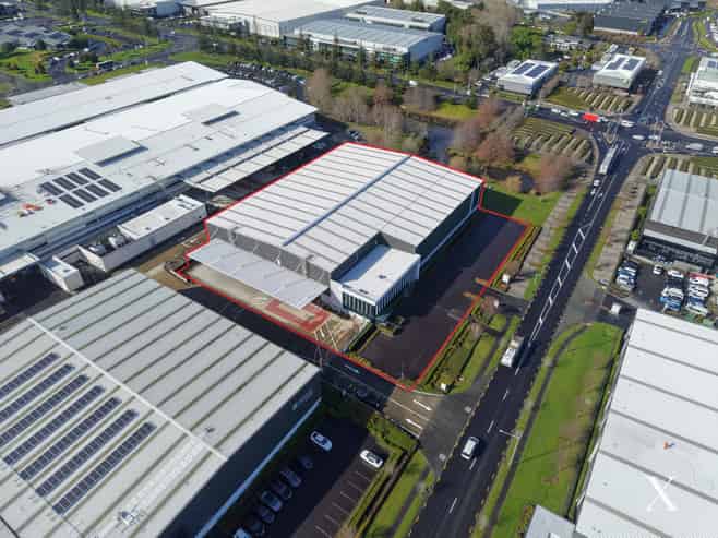 4,664sqm A-Grade Highbrook Warehouse