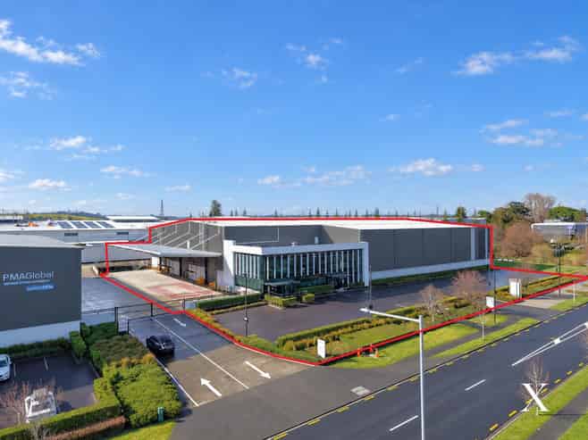 4,664sqm A-Grade Highbrook Warehouse