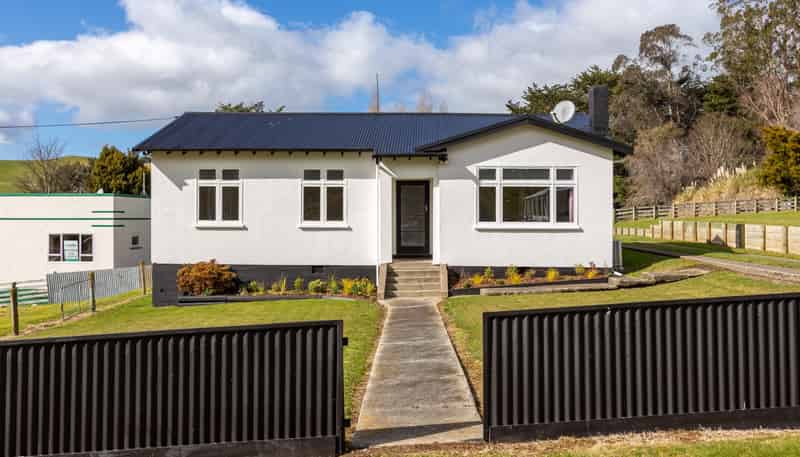 87 Hovding Street, Norsewood