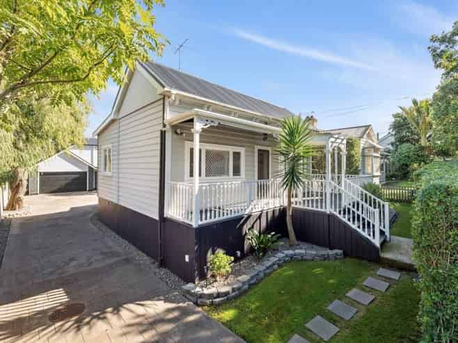 26A Cameron Street, Onehunga