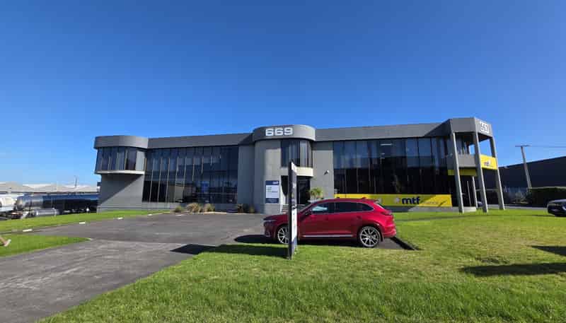 669 Great South Road, Penrose