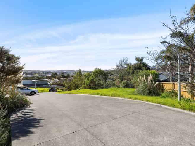 2 Korari Way, Unsworth Heights
