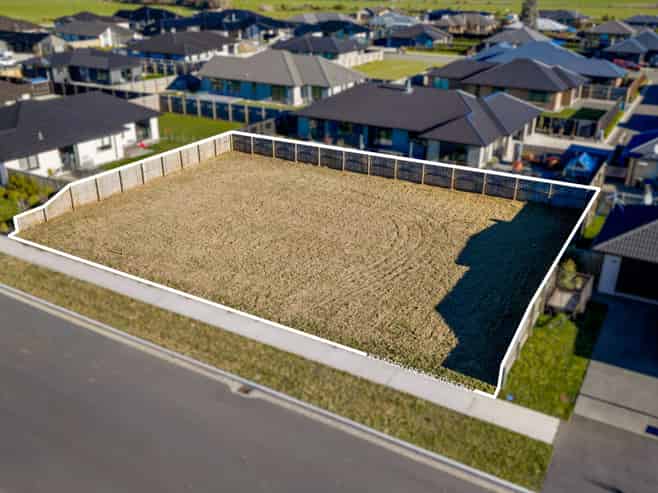 20 Martini Avenue, LEESTON