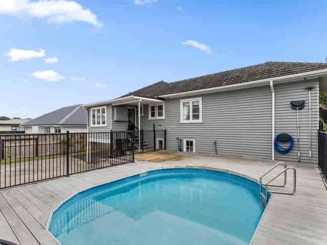 12A Naylor Street, Hamilton East