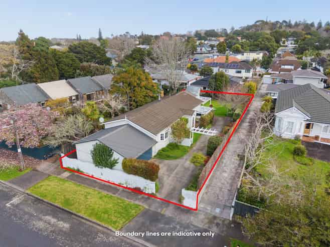 2 Tawera Road, Greenlane