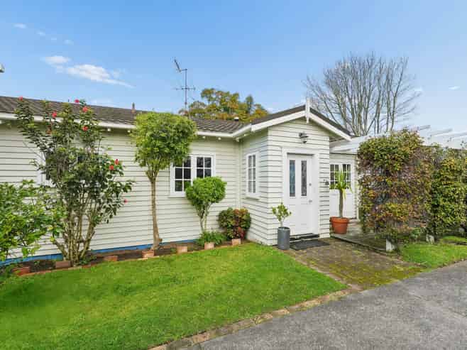2 Tawera Road, Greenlane