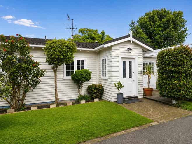 2 Tawera Road, Greenlane