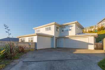 69 Grenada Drive, Grenada Village