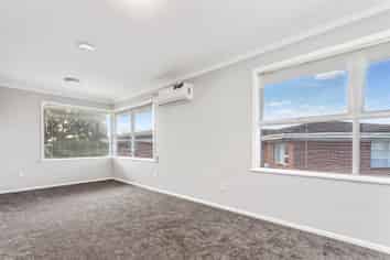 26 Warren Avenue, Three Kings