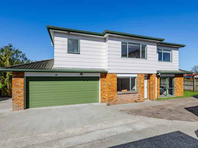 27 Lolim Place, Favona