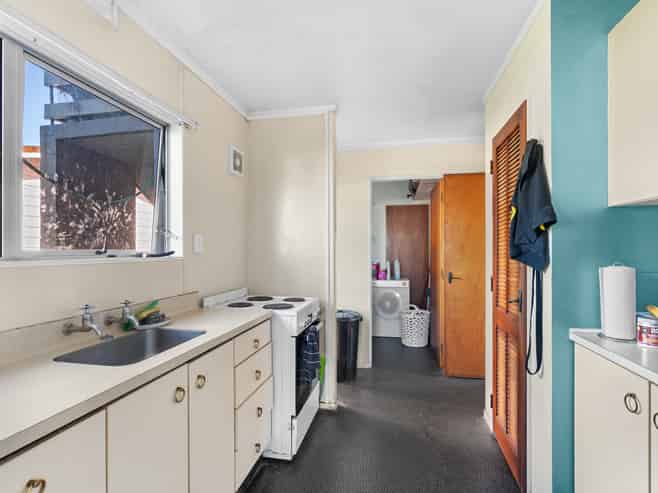 Unit 2 & 3/9 Fifth Avenue, Avenues