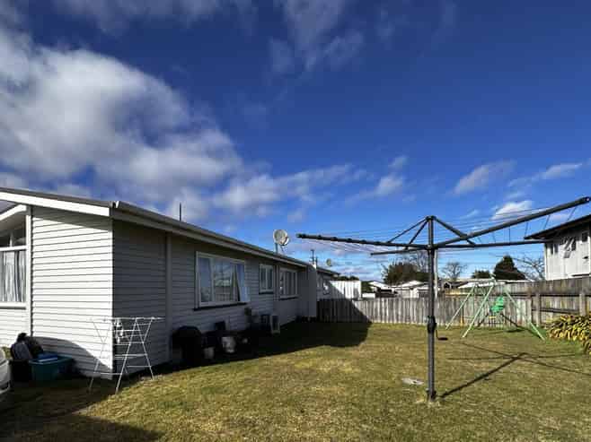 2/24 Scannell Street, Taupo