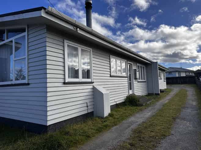 2/24 Scannell Street, Taupo