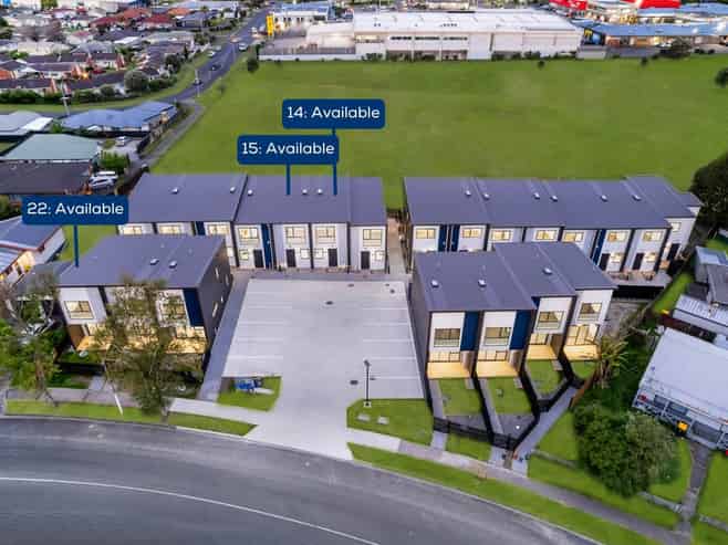 14, 15, 22/17 Barneys Farm Road, Clendon Park