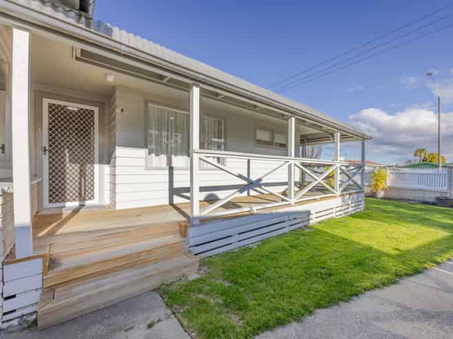 86 Wycliffe Street, Onekawa
