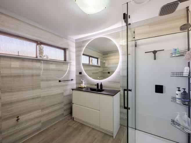 86 Wycliffe Street, Onekawa