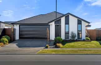81 Lady Isaac Drive, ROLLESTON
