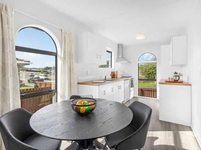 51 Desert Gold Street, Ascot Park