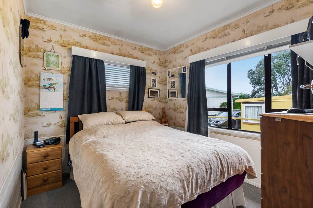 Classic Charm, Spacious Grounds 4