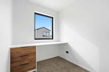 3/3 Jury Place, Favona