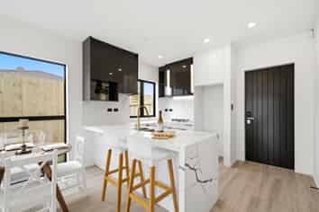 4/3 Jury Place, Favona