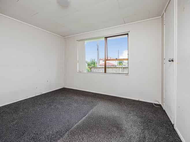 156 Rathgar Road, Henderson